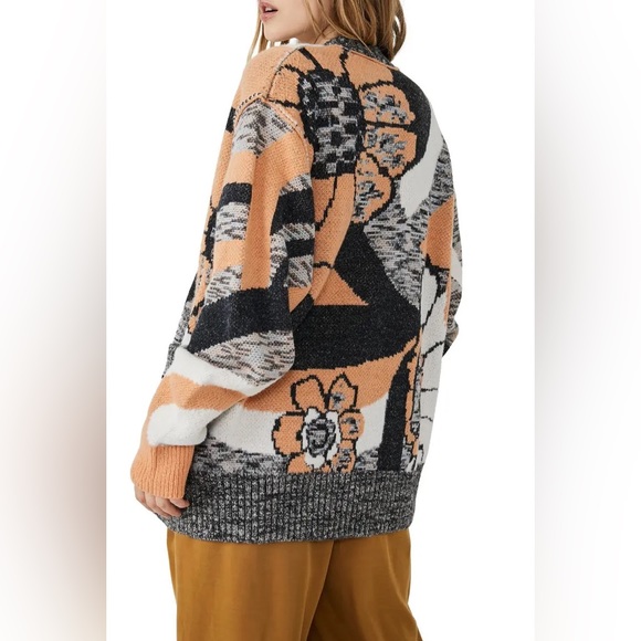 Free People August Cardigan Sweater - Peach Petals XS NWT oversized - Picture 3 of 9